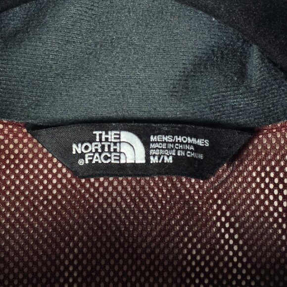 The North Face Resolve 2 Waterproof Mens Medium Long Sleeve Red Full Zip Jacket - Picture 5 of 9